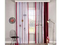 Biclass Curtain